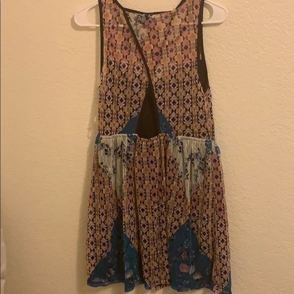 Mini pattern dress - Picture 3 of 4